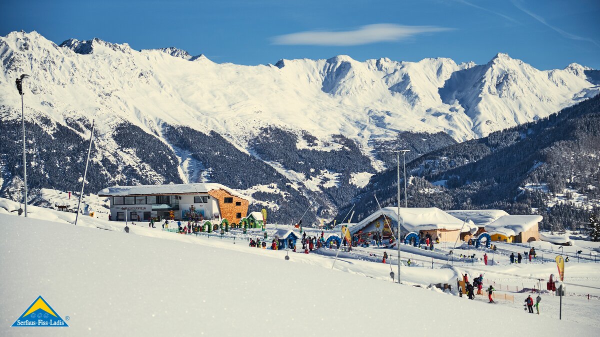 Sicht auf das Kinderland in Serfaus-Fiss-Ladis | © Skischule Fiss-Ladis | Maria Knoll