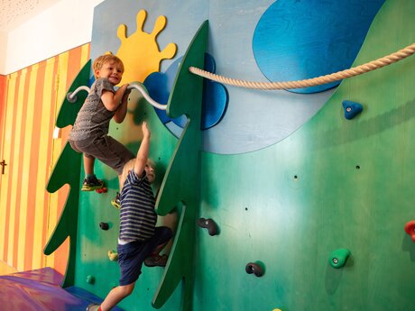 Kleinkinderbetreuung in Serfaus-Fiss-Ladis | © Seilbahn Komperdell GmbH | Andreas Kirschner