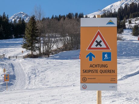 Beschilderung der Pistenskitouren in Serfaus-Fiss-Ladis | © Markus Sertl