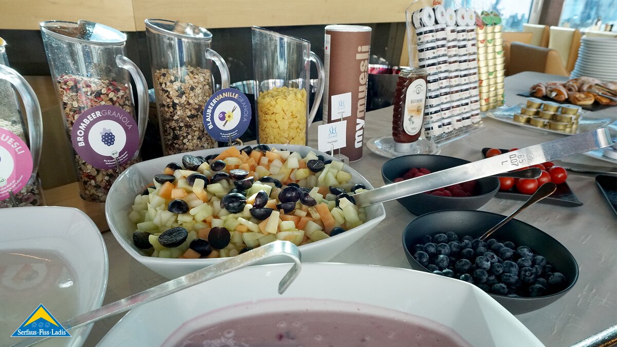 Frühstück in der Ski Lounge bei der Ersten Spur | © Seilbahn Komperdell GmbH/Tirol