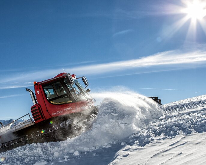 Pistenbully Tour - Präparierung hautnah erleben | © Serfaus-Fiss-Ladis/Tirol