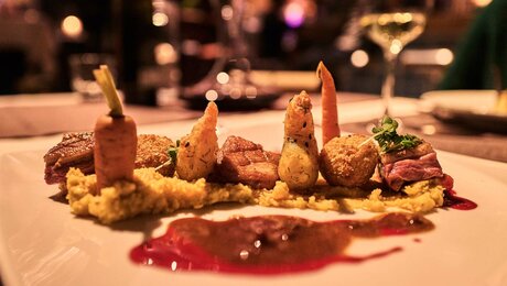 Abendessen beim Sunset Dinner in Serfaus-Fiss-Ladis, Tirol, Österreich | © christianwaldegger.com