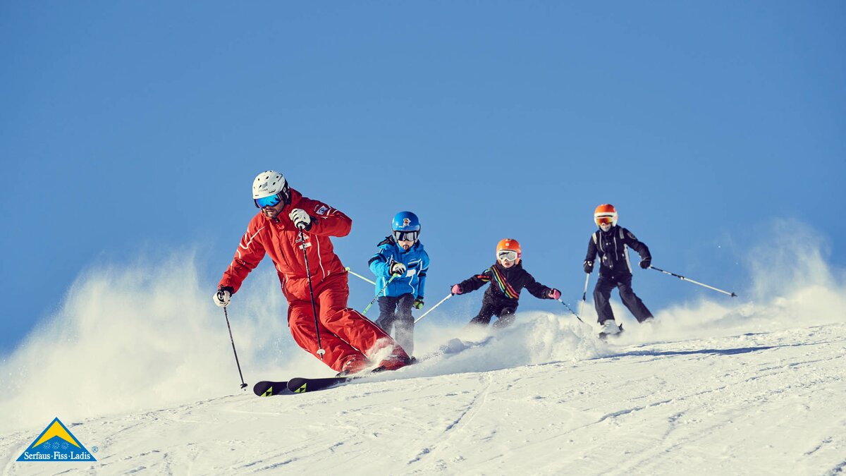 Gruppenkurse werden für Kinder in der Skischule Serfaus in Tirol angeboten | © Skischule Serfaus - christianwaldegger.com