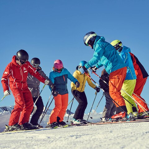 Skikurs für erwachsene Skifahrer in Serfaus-Fiss-Ladis in Tirol | © Skischule Serfaus - christianwaldegger.com