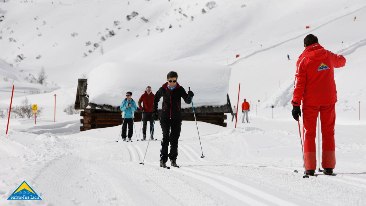 Die Skischulen in Serfaus-Fiss-Ladis bieten auch Langlaufkurse für Anfänger und Fortgeschrittene an | © Skischule Serfaus - christianwaldegger.com