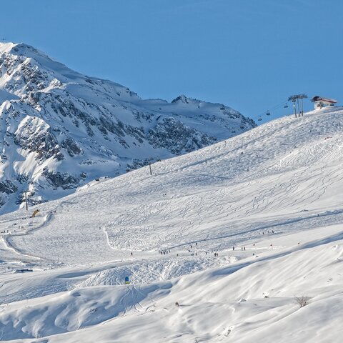 Planseggbahn mit den Fun Areas und Pisten | © Serfaus-Fiss-Ladis/Tirol