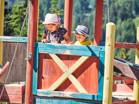 Abenteuer im Murmliwasser Serfaus | © christianwaldegger.com