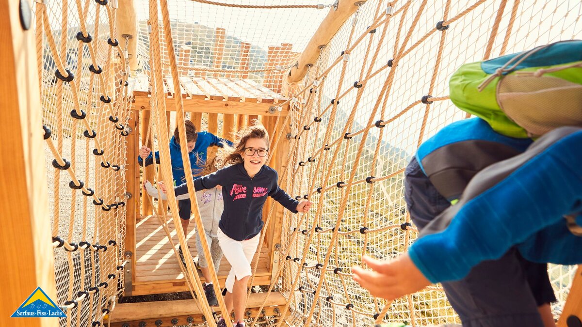 The Golden Man Trail is an interactive theme trail for the whole family in Serfaus-Fiss-Ladis in Tyrol | © christianwaldegger.com