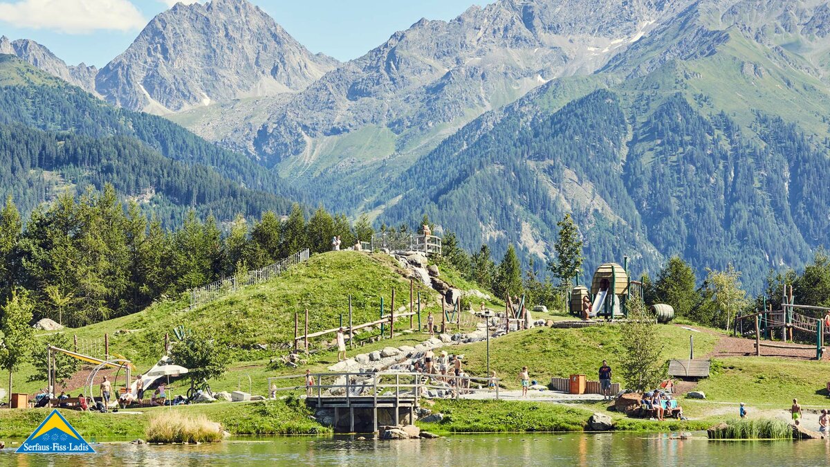 Spielstationen am Wolfsee in Fiss | © christianwaldegger.com