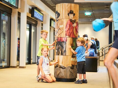 U-Bahn Serfaus - kinderfreundliche Gestaltung der Station Zentrum | © christianwaldegger.com