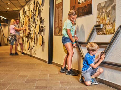 spielerisches Erlernen von Informationen zu Serfaus und der U-Bahn | © christianwaldegger.com