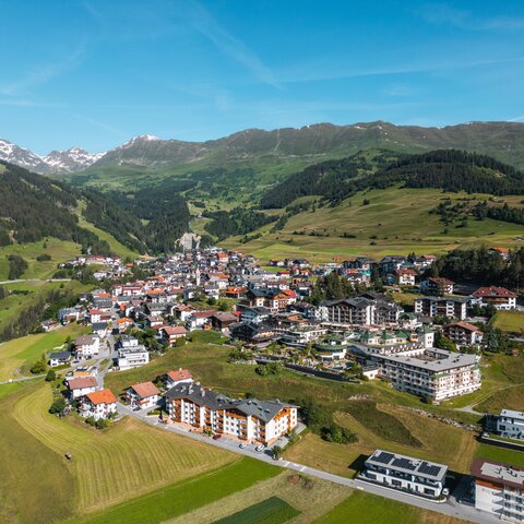Das Dorf Serfaus in Serfaus-FIss-Ladis von oben | © Serfaus-Fiss-Ladis Marketing GmbH | Fabian Schirgi