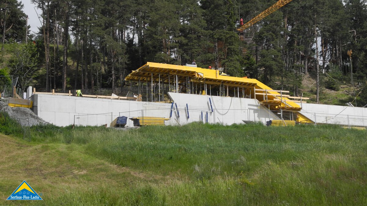 Voller Baubetrieb bei der Station Parkplatz in Serfaus Fiss Ladis in Tirol | © Serfaus Fiss Ladis