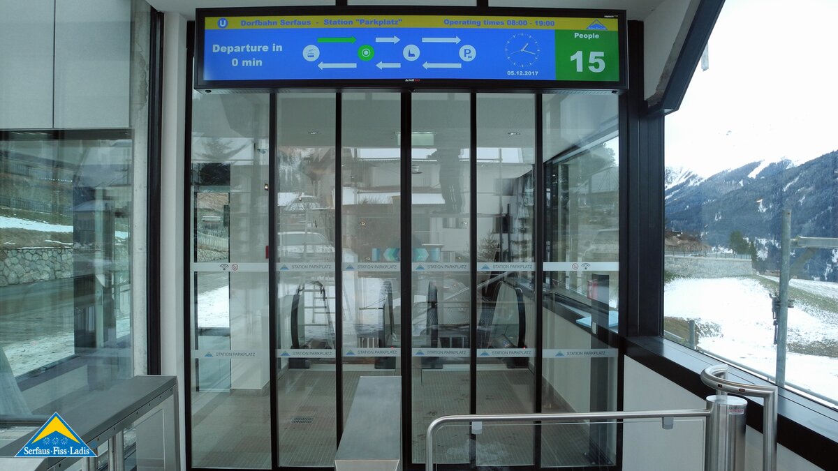 Die neuen Zugänge zur U-Bahn Serfaus in Tirol sind barrierefrei und so ist die höchst gelegene U-Bahn weltweit leicht erreichbar. | © Serfaus-Fiss-Ladis