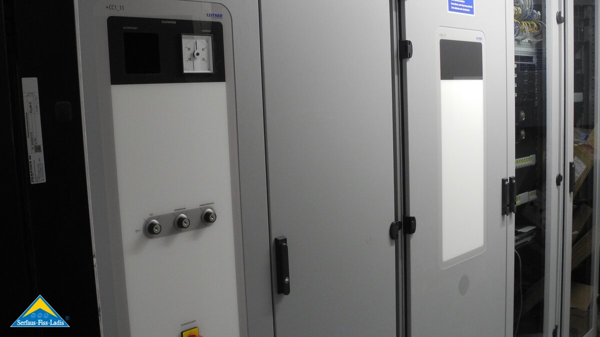 Die Elektroarbeiten laufen auf Hochtouren | © Serfaus-Fiss-Ladis