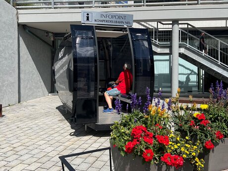 Mustergondel an der Talstation in Serfaus neue Komperdellbahn Baublog Reinhard Serfaus-Fiss-Ladis in Tirol | © Seilbahn Komperdell GmbH