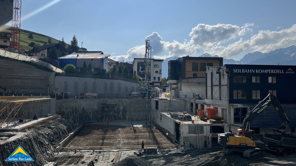 Bauarbeiten an der Talstation für die neue Komperdellbahn in Serfaus in Tirol Österreich | © Seilbahn Komperdell GmbH