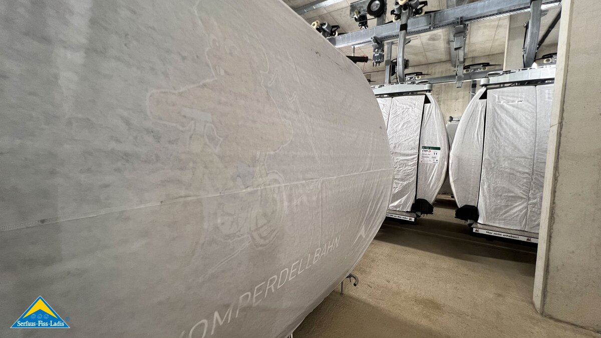 Gondeln für die neue 10er Komperdellbahn in Serfaus Fiss Ladis in Tirol Österreich | © Seilbahn Komperdell GmbH