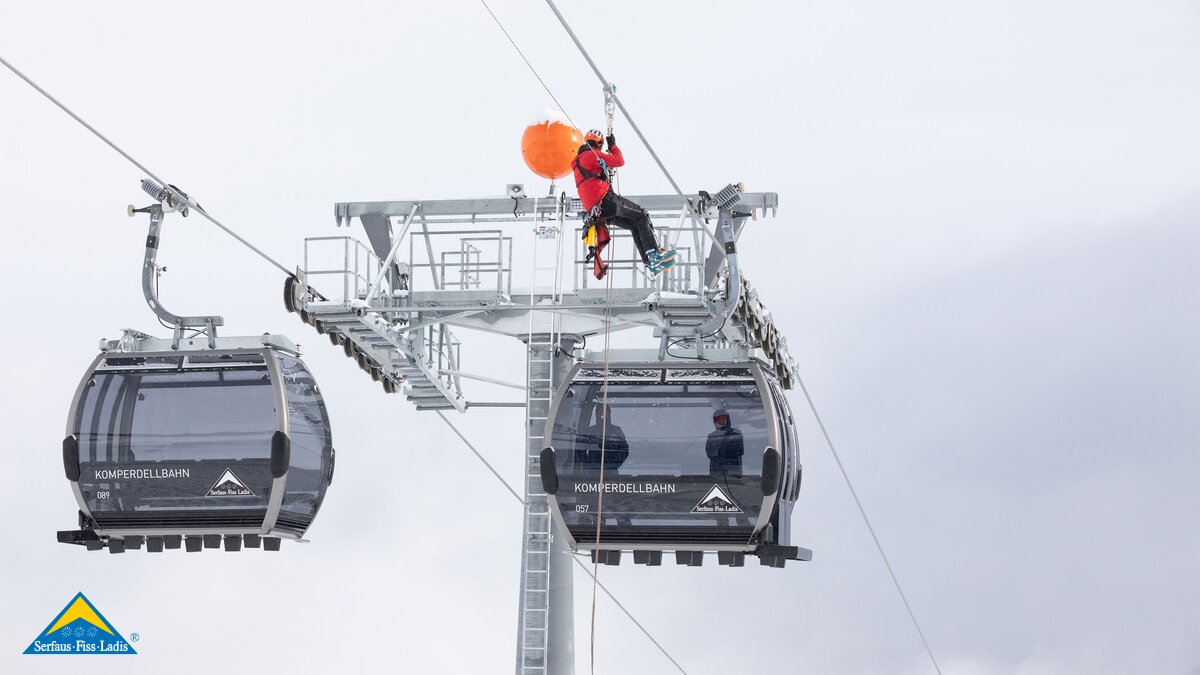 Bergeübung aus der Komperdellbahn in Serfaus Fiss Ladis Tirol Österreich | © Serfaus-Fiss-Ladis Marketing GmbH | Andreas Kirschner