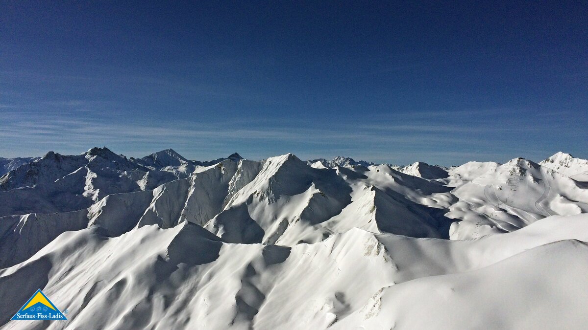 Ein traumhaftes Gipfelmeer in Serfaus-Fiss-Ladis in Tirol | © Serfaus-Fiss-Ladis
