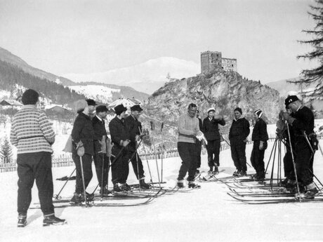 Skifahren auf der Übungswiese in Ladis in Tirol | © Serfaus-Fiss-Ladis