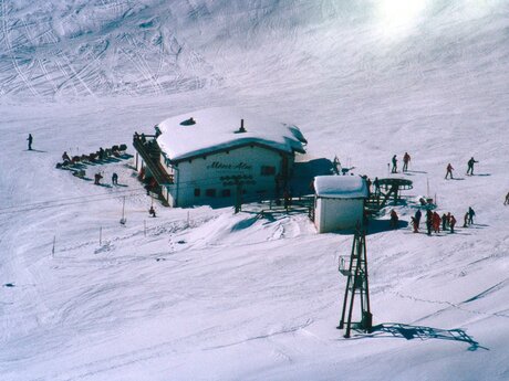 Blick auf das frühere Restaurant Möseralm in Fiss in Tirol | © Serfaus-Fiss-Ladis Marketing GmbH