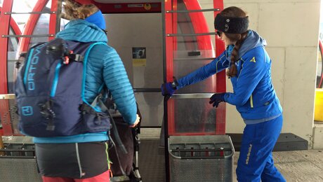 Die Helping Hands an den Bahnen in Serfaus-Fiss-Ladis in Tirol | © Serfaus-Fiss-Ladis