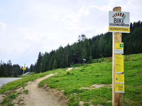 Der Alpkopftrail ist ein Singletrail in Serfaus-Fiss-Ladis in Tirol | © Serfaus-Fiss-Ladis