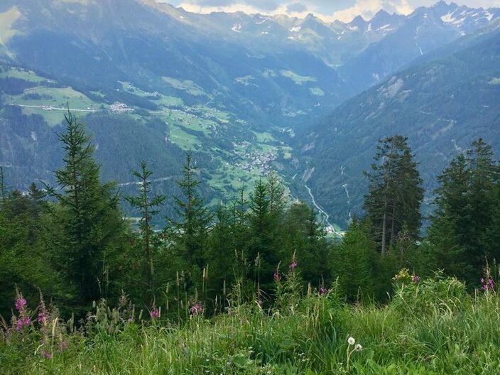 Ausblick aus Fiss in Richtung Kauns und Kaunertal in Serfaus-Fiss-Ladis in Tirol | © Serfaus-Fiss-Ladis