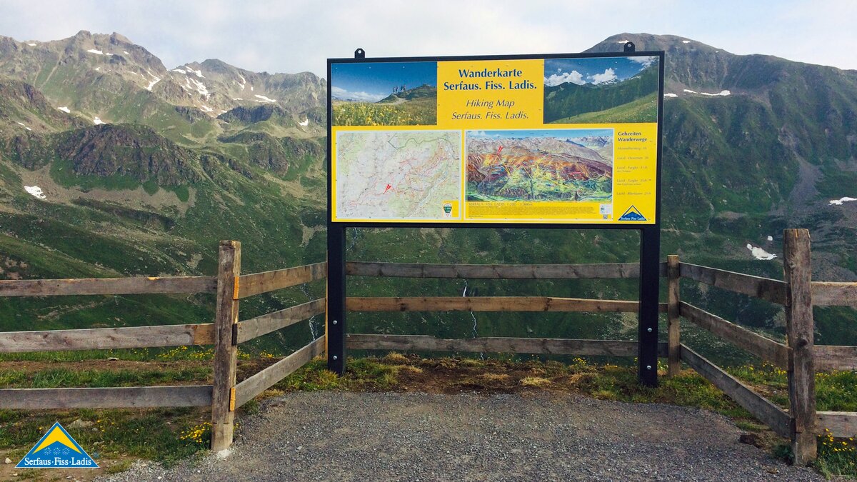 Wanderkarten im Wandergebiet von Serfaus Fiss Ladis in Tirol helfen bei der Orientierung | © Serfaus-Fiss-Ladis