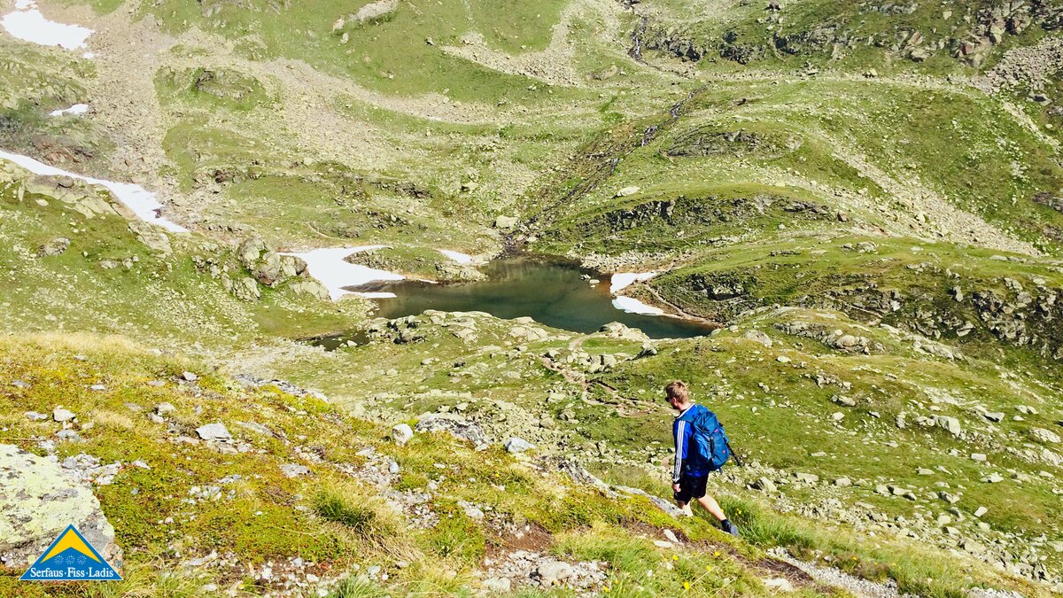 Der Furglersee liegt entlang des Murmeltiersteigs in Serfaus Fiss Ladis in Tirol | © Serfaus-Fiss-Ladis