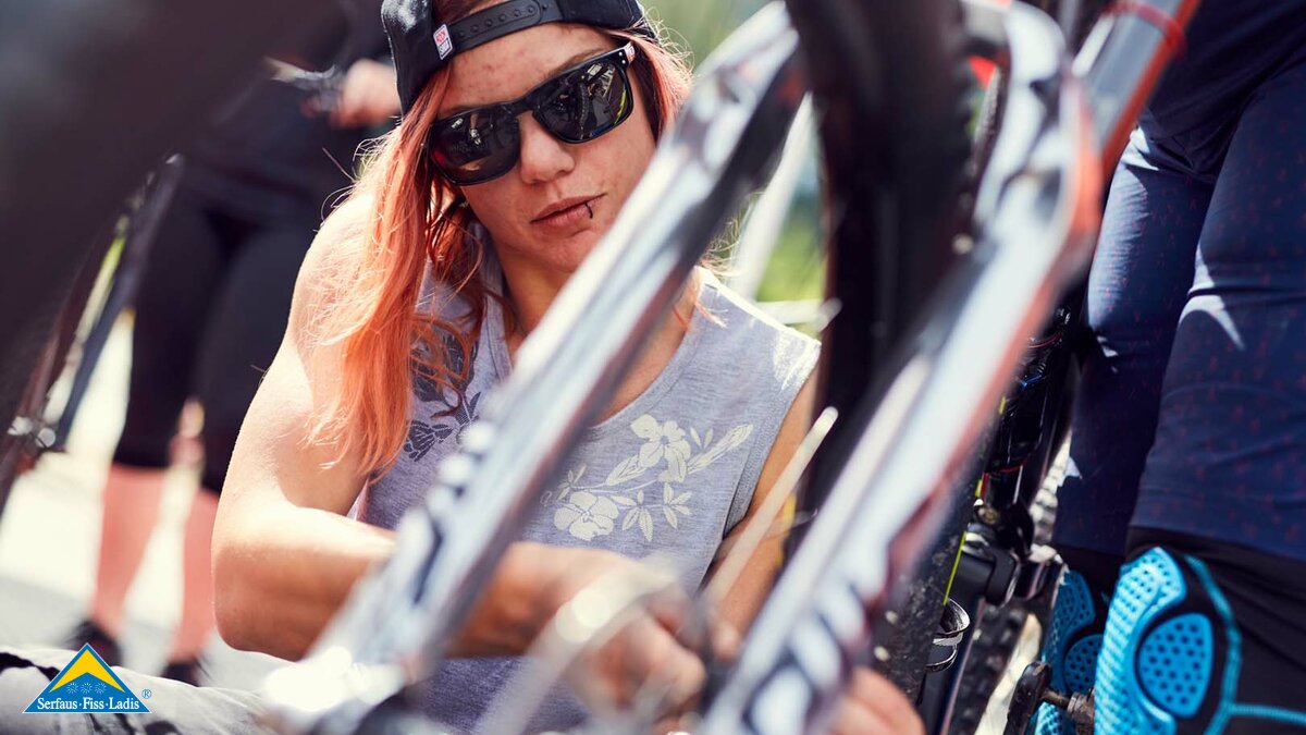 Trail Session mit Angie Höhenwarter in der Bike Region für Familien Serfaus Fiss Ladis Tirol Österreich | © christianwaldegger.com