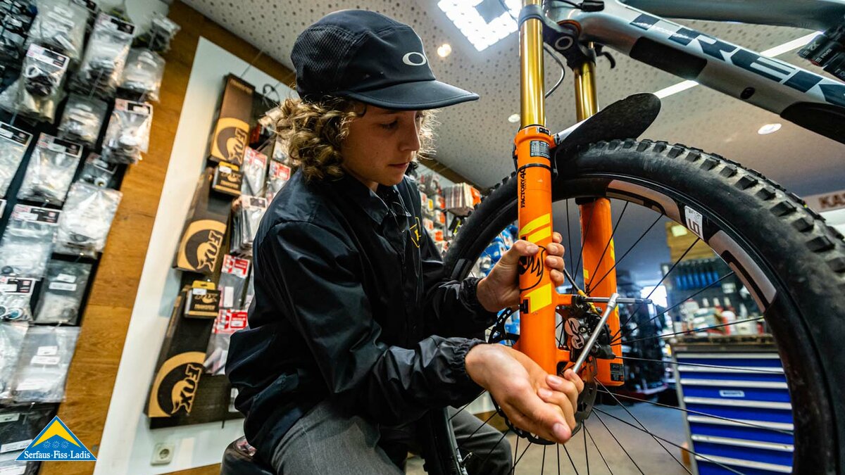 Die Familienregion Serfaus-Fiss-Ladis bietet ein gut ausgebautes Radnetz für Familien mit Kindern | © Richard Bos