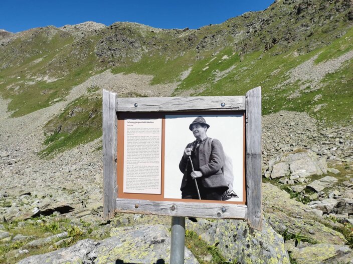 Infotafel auf dem Schmugglersteig in Serfaus-Fiss-Ladis in Österrreich | © Serfaus-Fiss-Ladis