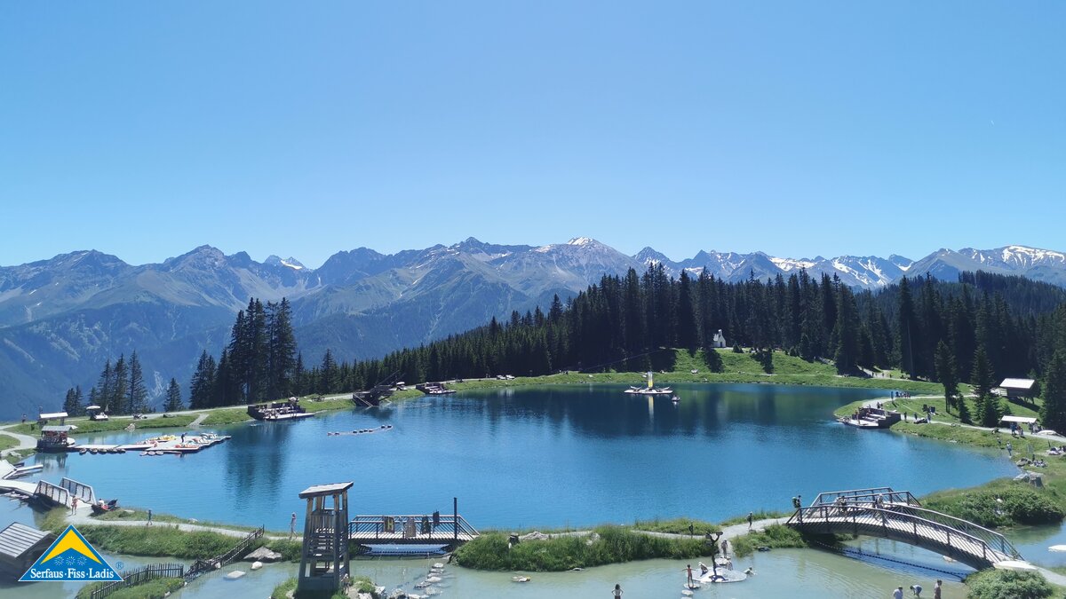 Der Högsee oberhalb von Serfaus ist ein sehr beliebtes Ausflugsziel für Familien in der Ferienregion Serfaus-Fiss-Ladis | © Serfaus-Fiss-Ladis