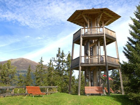 12 m hoher Wodeturm mit Blick ins Kaunertal, Inntal und nach Fließ | © Serfaus-Fiss-Ladis