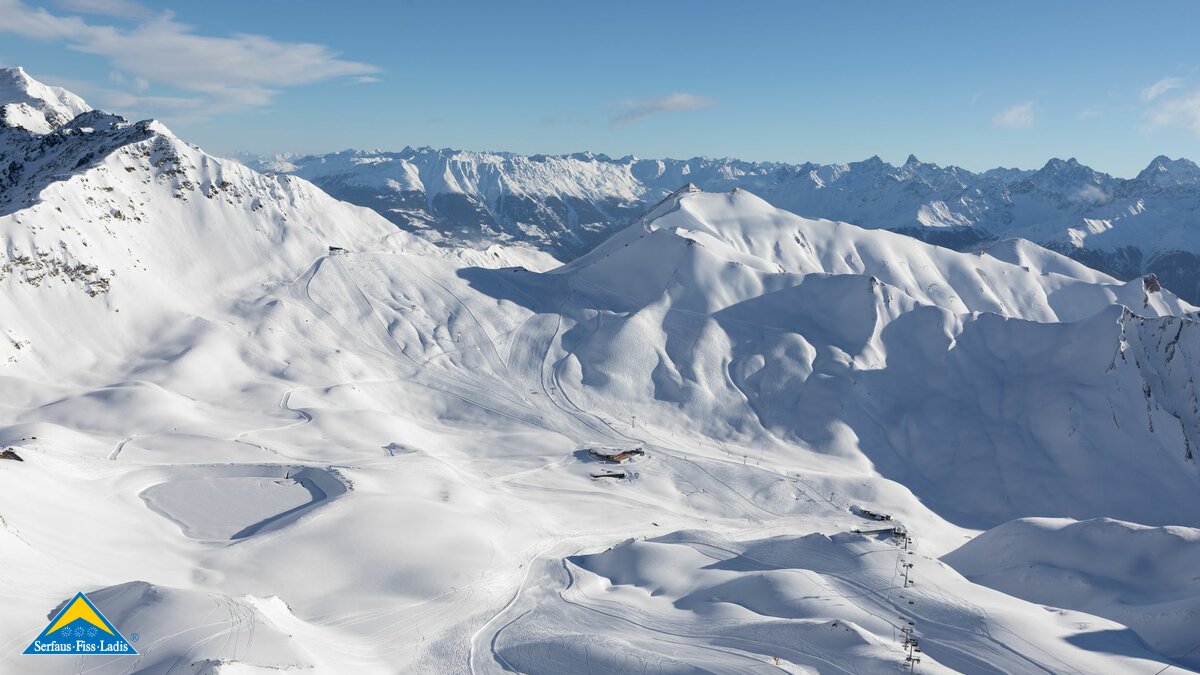 Skifahren Familienregion Serfaus-Fiss-Ladis Masner Hexenseehütte Skihütte Masner Masernkopf Bartgeier | © Serfaus-Fiss-Ladis Marketing GmbH | Andreas Kirschner 