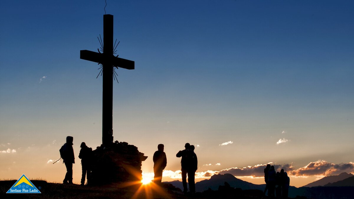 Sonnenaufgangstouren in den Bergen Wandern auf den Gipfel Wanderregion Serfaus-Fiss-Ladis in Tirol | © Serfaus-Fiss-Ladis Marketing GmbH | Andreas Kirschner