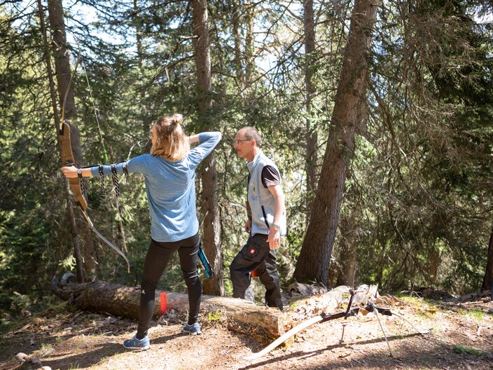 Bogenschießen in den Bergen Blog Familienregion Serfaus-Fiss-Ladis Techniken Parcours Madatschen | © Serfaus-Fiss-Ladis Marketing GmbH | Andreas Kirschner