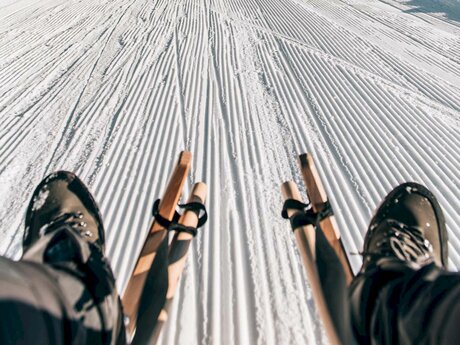 Rodeln im Winterurlaub im familienfreundlichen Skigebiet Serfaus-Fiss-Ladis in Tirol | © sommertage.com