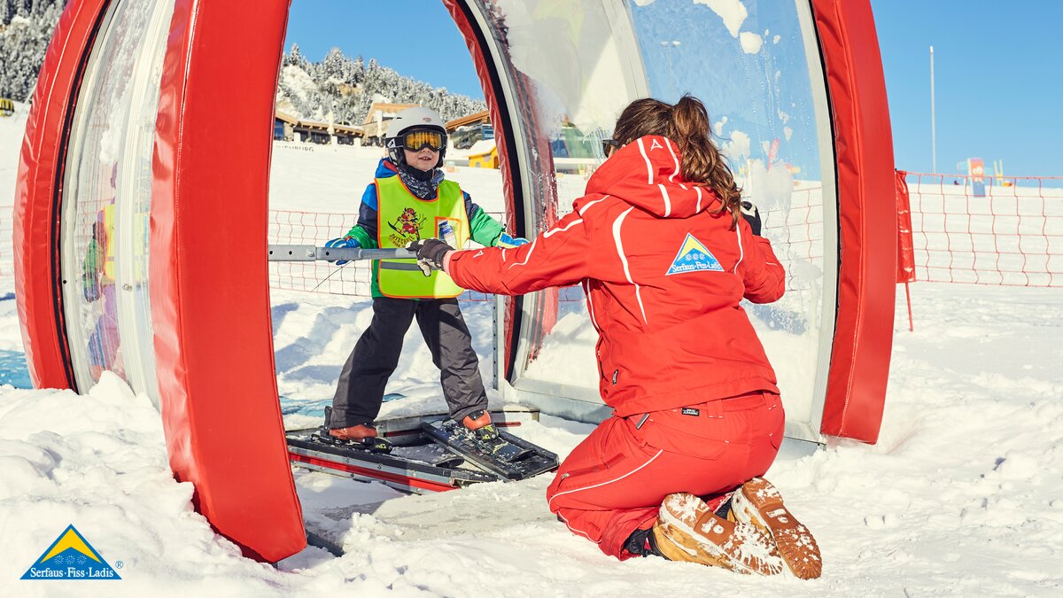 Pflugfahren lernen mit dem Snow-V von Eva Stark in der Skischule Fiss-Ladis in Serfaus-Fiss-Ladis in Tirol | © Skischule Fiss-Ladis
