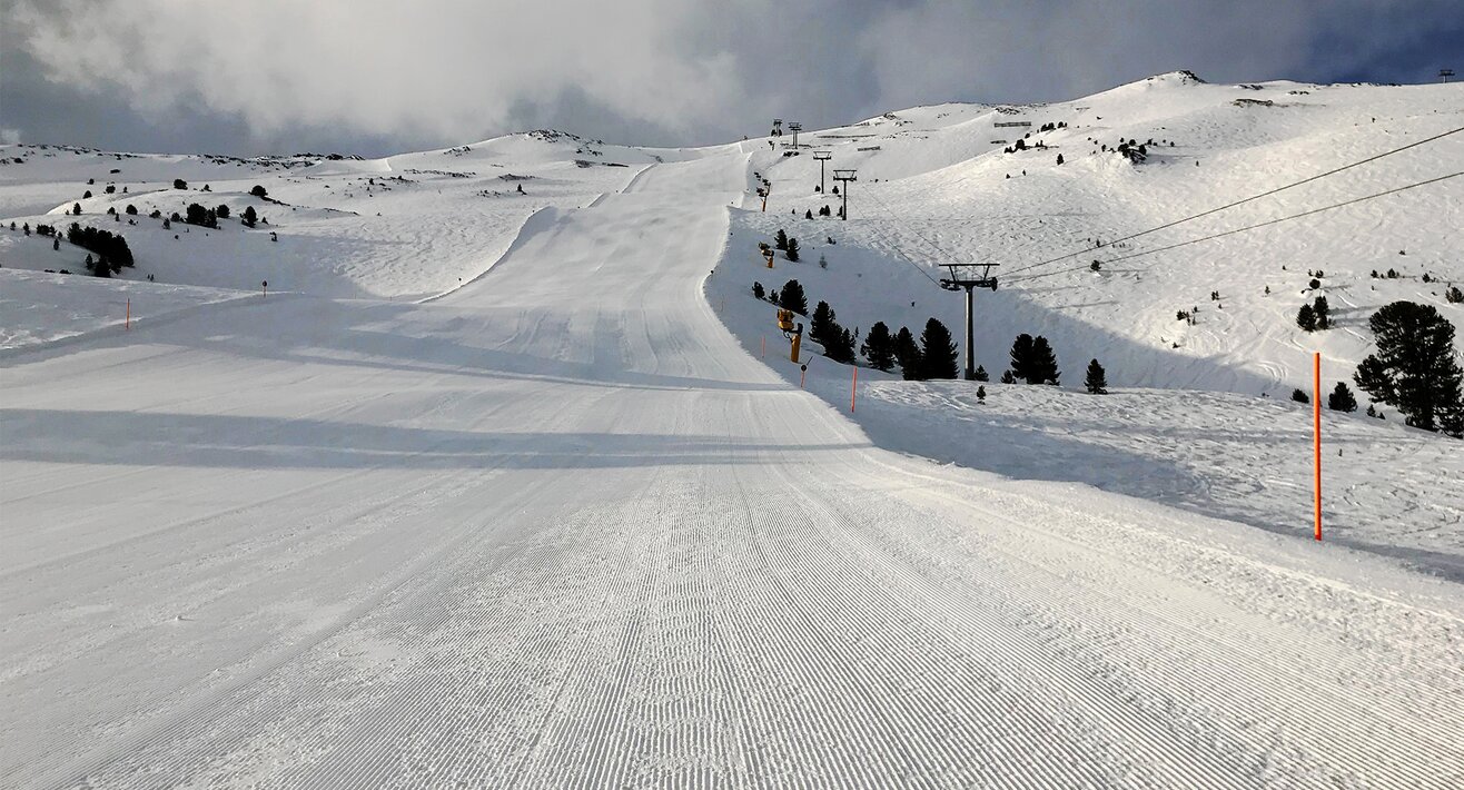 Die 12er Sportiv ist eine schwarze Abfahrt im Skigebiet Serfaus Fiss Ladis Tirol Österreich | © Fisser Bergbahnen GmbH