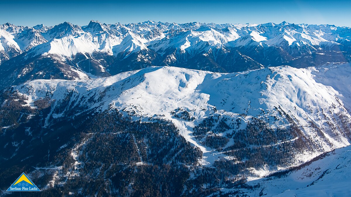 Die 12er Sportiv ist eine schwarze Abfahrt im Skigebiet Serfaus Fiss Ladis Tirol Österreich | © felder-images.com