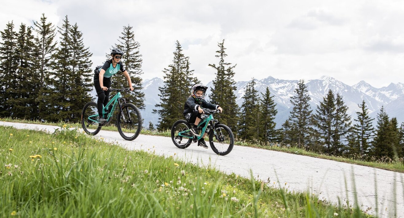 Biken mit Kindern in Serfaus-Fiss-Ladis Singletrails Bikepark in Tirol | © Serfaus-Fiss-Ladis Marketing GmbH | Rene Raggl