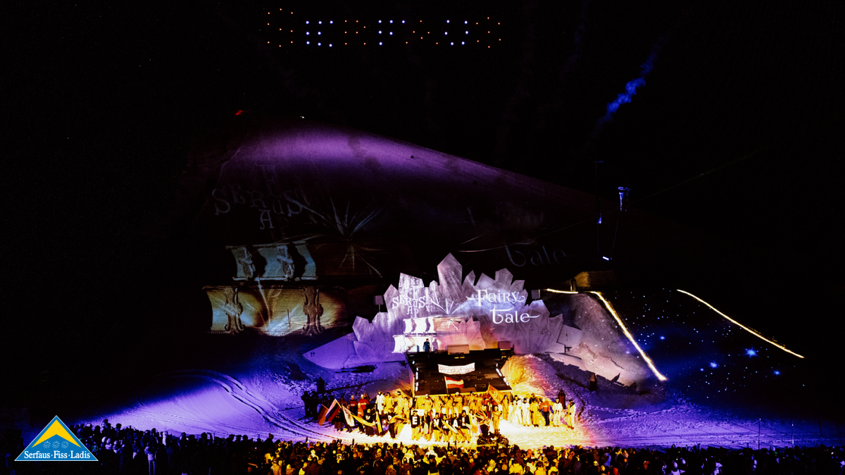 Die märchenhaft schöne Kulisse bei der Adventure Night in Serfaus bietet Unterhaltung und Genuss für die ganze Familie. | © Serfaus-Fiss-Ladis Marketing GmbH | Rene Raggl