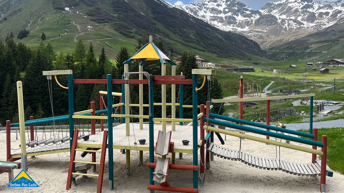 Aufregender Spielplatz für Kinder beim Murmliwasser in Serfaus | © Serfaus-Fiss-Ladis Marketing GmbH