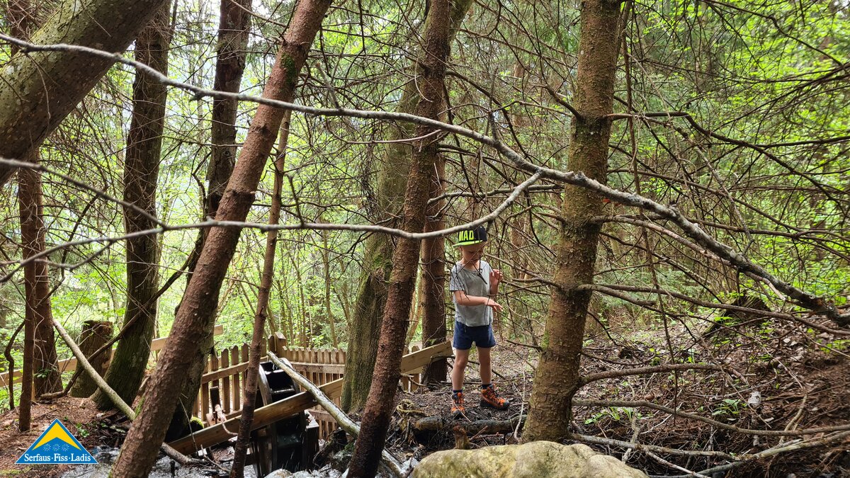 Erlebniswanderung am Wasserwandersteig in Serfaus Fiss Ladis in Tirol Österreich | © Serfaus-Fiss-Ladis Marketing GmbH 