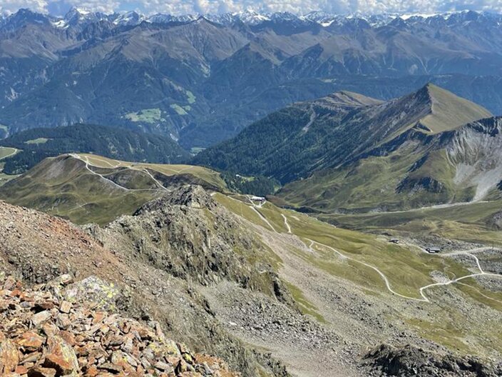 Tolle Ausblicke auf eine einzigartige Naturkulisse gibt es in Serfaus-Fiss-Ladis in Tirol | © Serfaus-Fiss-Ladis Marketing GmbH