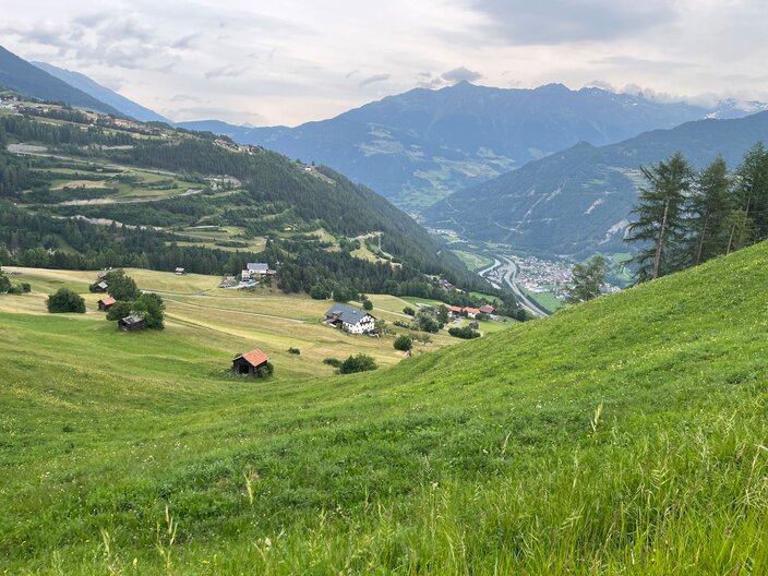  Eine perfekte Kombination für Naturliebhaber in den Bergen von Österreich ist eine Alpakawanderung in Serfaus-Fiss-Ladis | © Serfaus-Fiss-Ladis Marketing GmbH