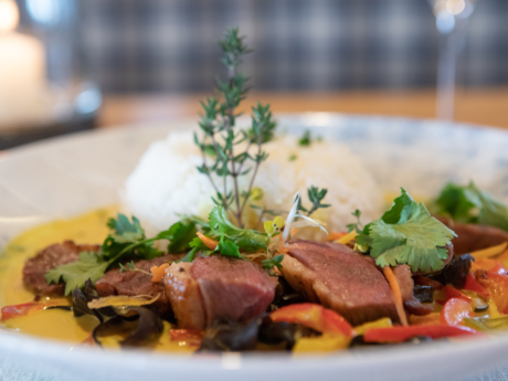 Köstliche Speisen in den Tiroler Bergen von Serfaus-Fiss-Ladis Tirol Österreich | © Serfaus-Fiss-Ladis Marketing GmbH | Andreas Kirschner